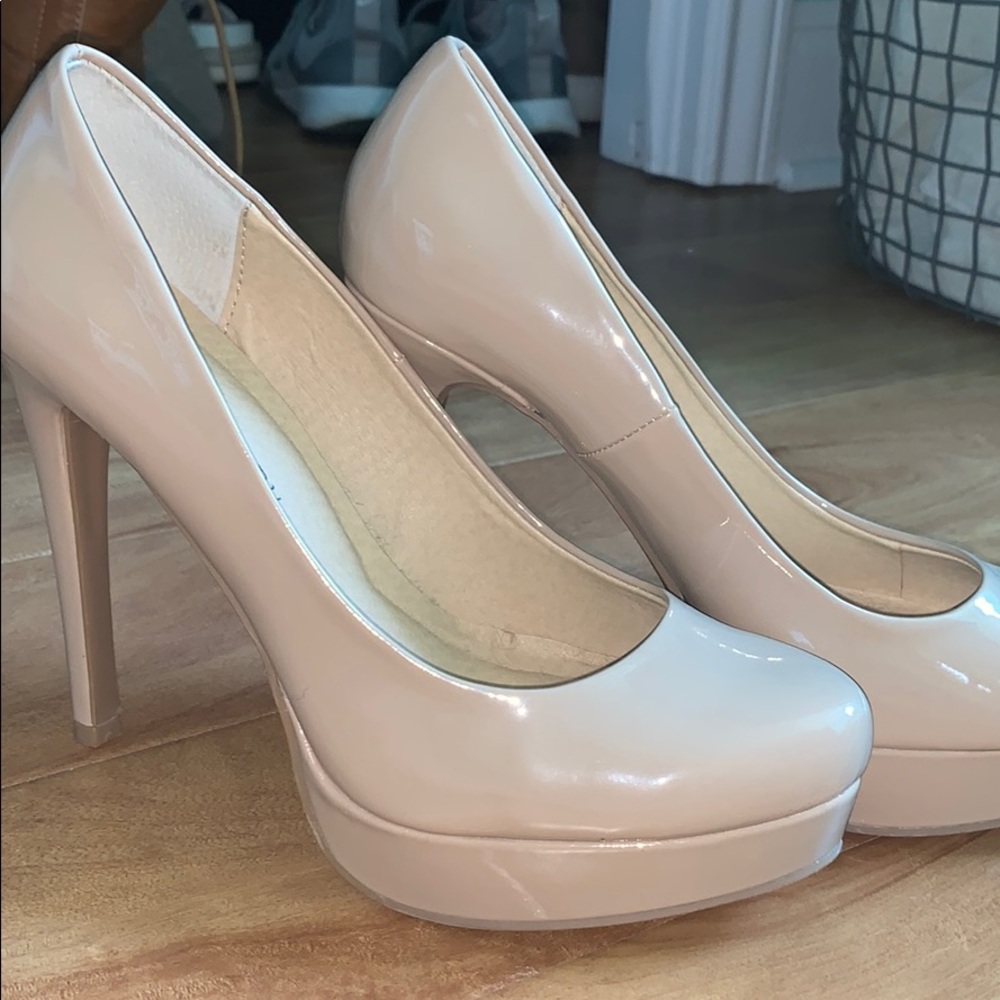 nude heels